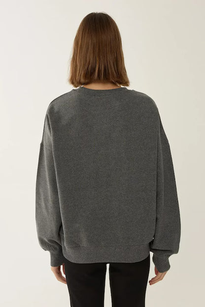 Women's basic oversized sweatshirt, round collar